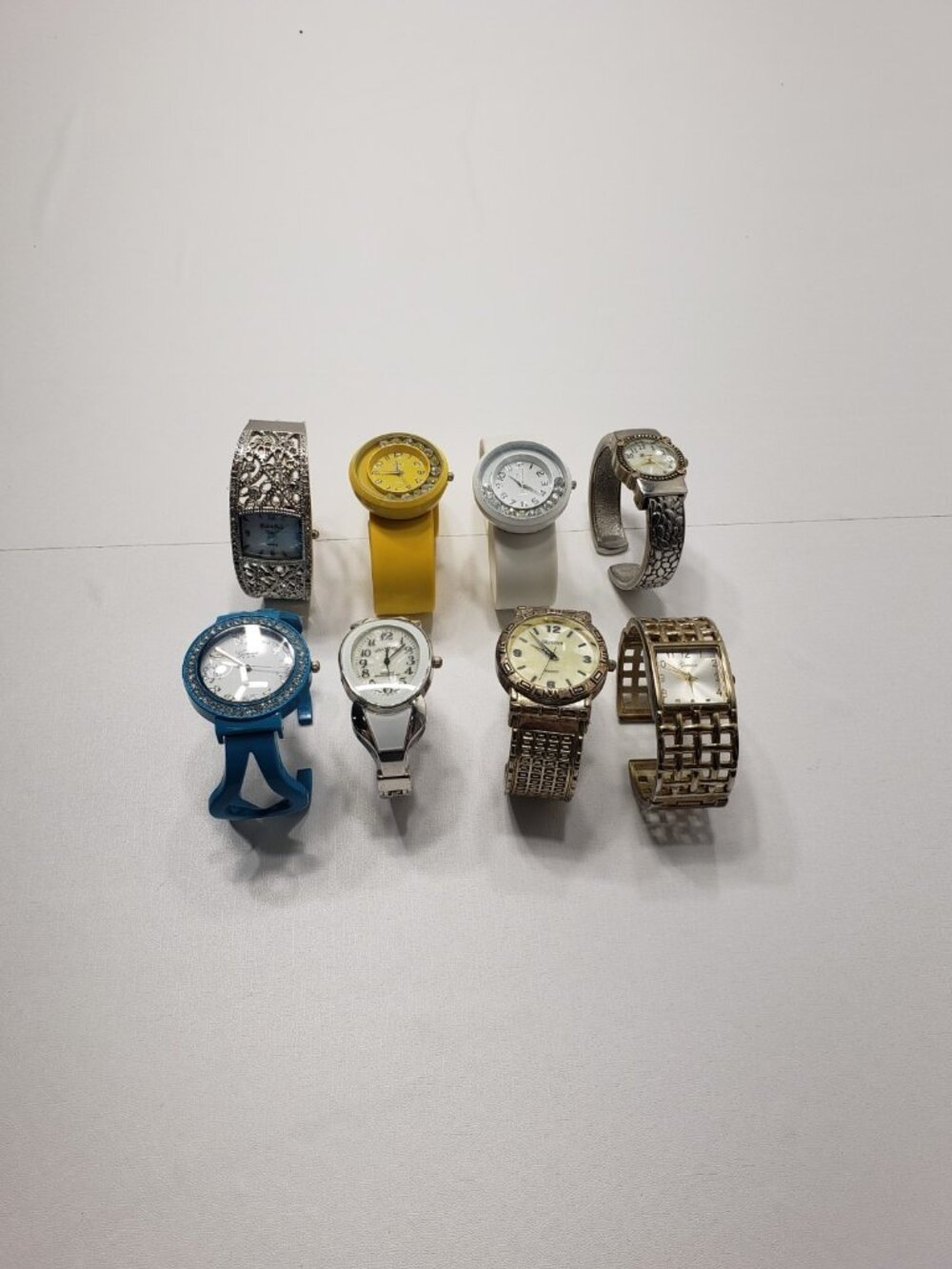 Lot of 8 Geneva Vellacio Peck & Peck Quartz Women's Cuff Bracelet Watches
